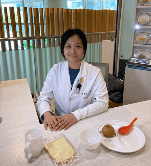 夏竹萱營養師個人形象照